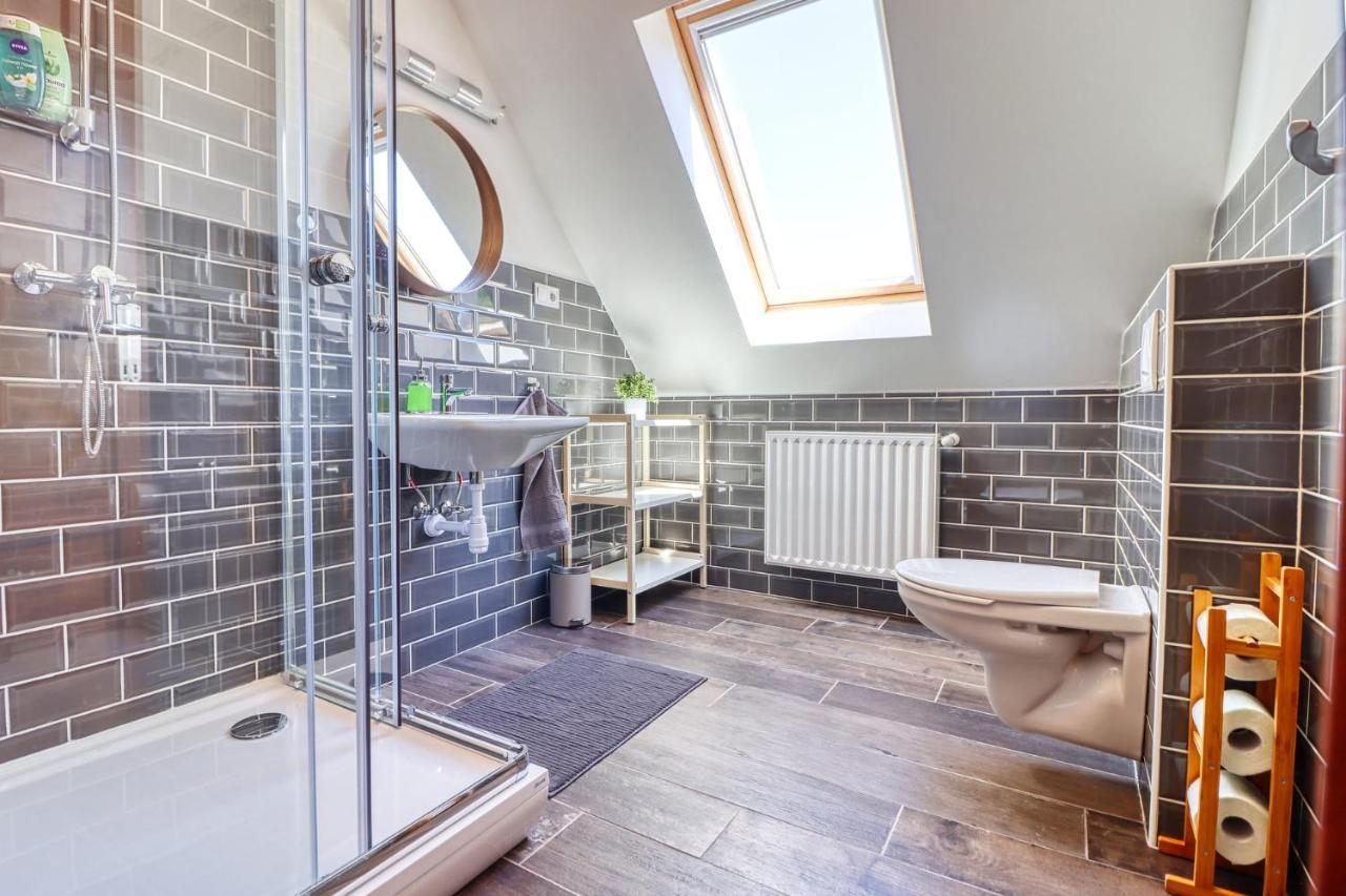 Barka Apartman Eger Luaran gambar